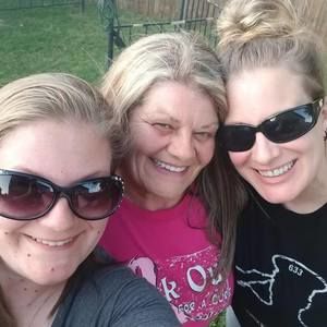 Meet your Posher, Paula